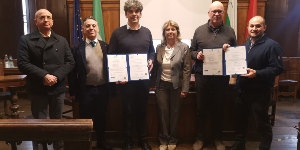 Foto Certificazione Stampa (1)